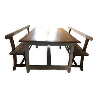 Rare old table with 2 drawers from southern Brittany and its benches