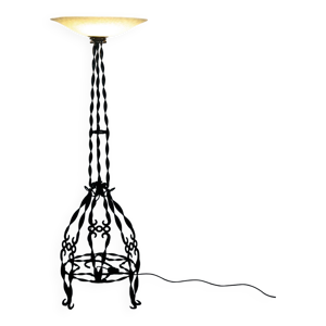 lampadaire en fer forgé