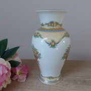 White Porcelain Vase Kaiser – Catherine Collection – Hand-Painted Decor