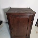 Trade cabinet to be placed or wall-mounted, 1940s.