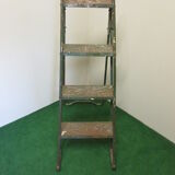 Industrial stepladder