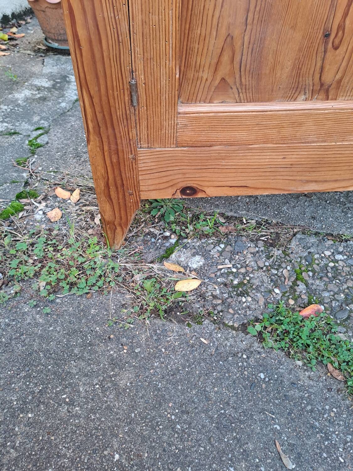 Parisian buffet from the 1930s