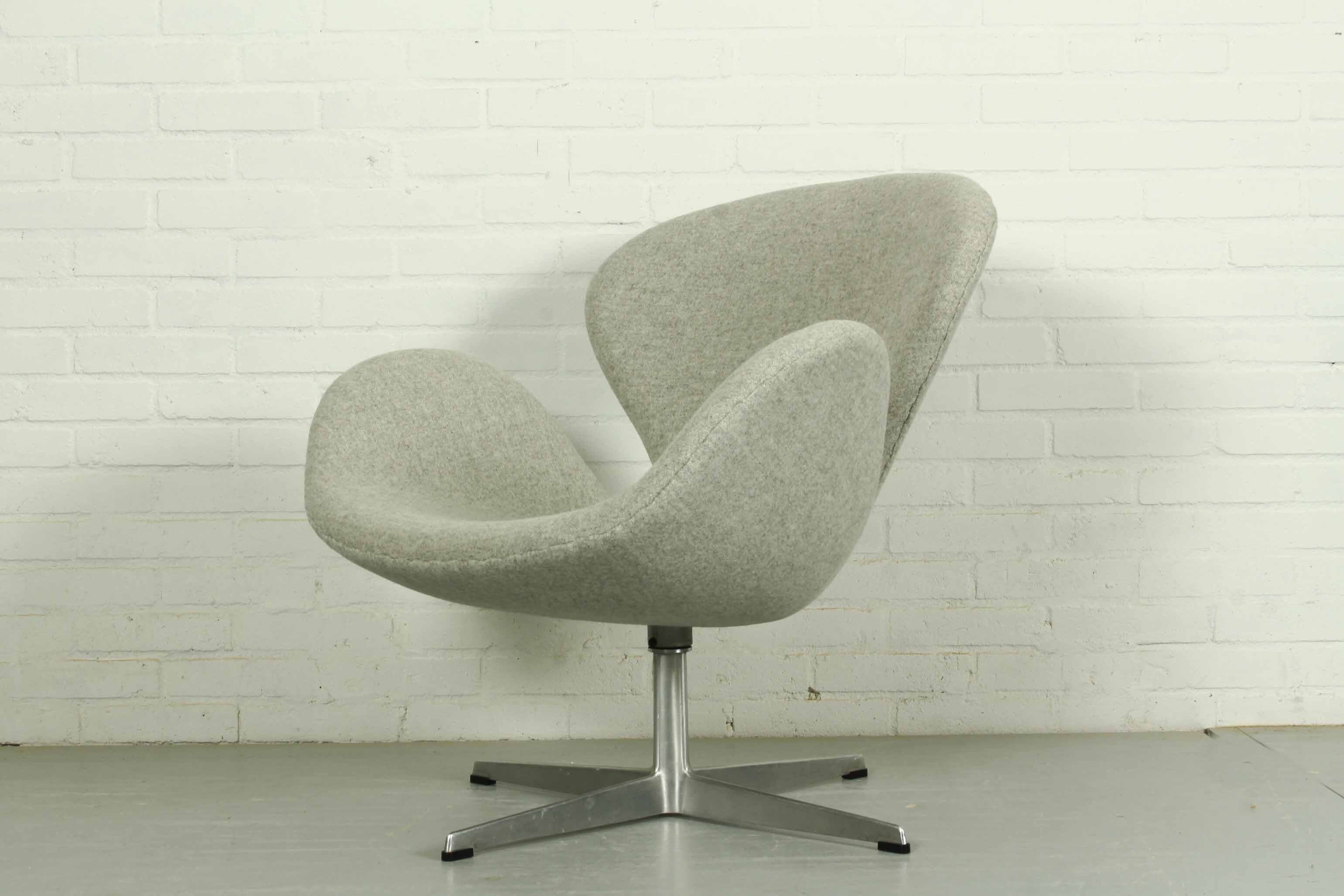 Swan Chair par Arne Jacobsen pour Fritz Hansen, années 1960