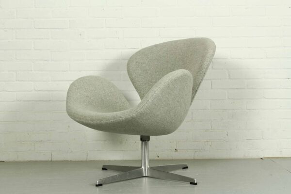 Swan Chair par Arne Jacobsen pour Fritz Hansen, années 1960