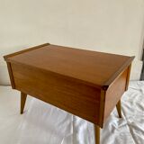 Travailleuse scandinave en teck