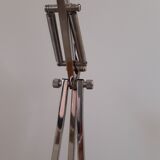Articulated industrial style desk lamp
