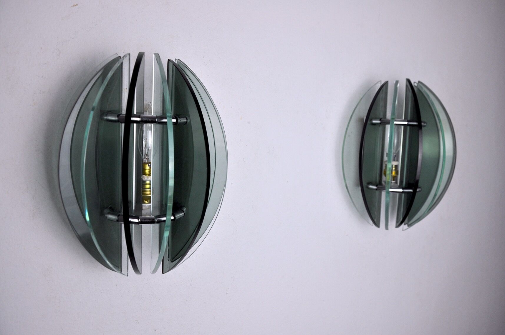Pair of Veca wall lamps, two-tone murano glass, Italy, 1960