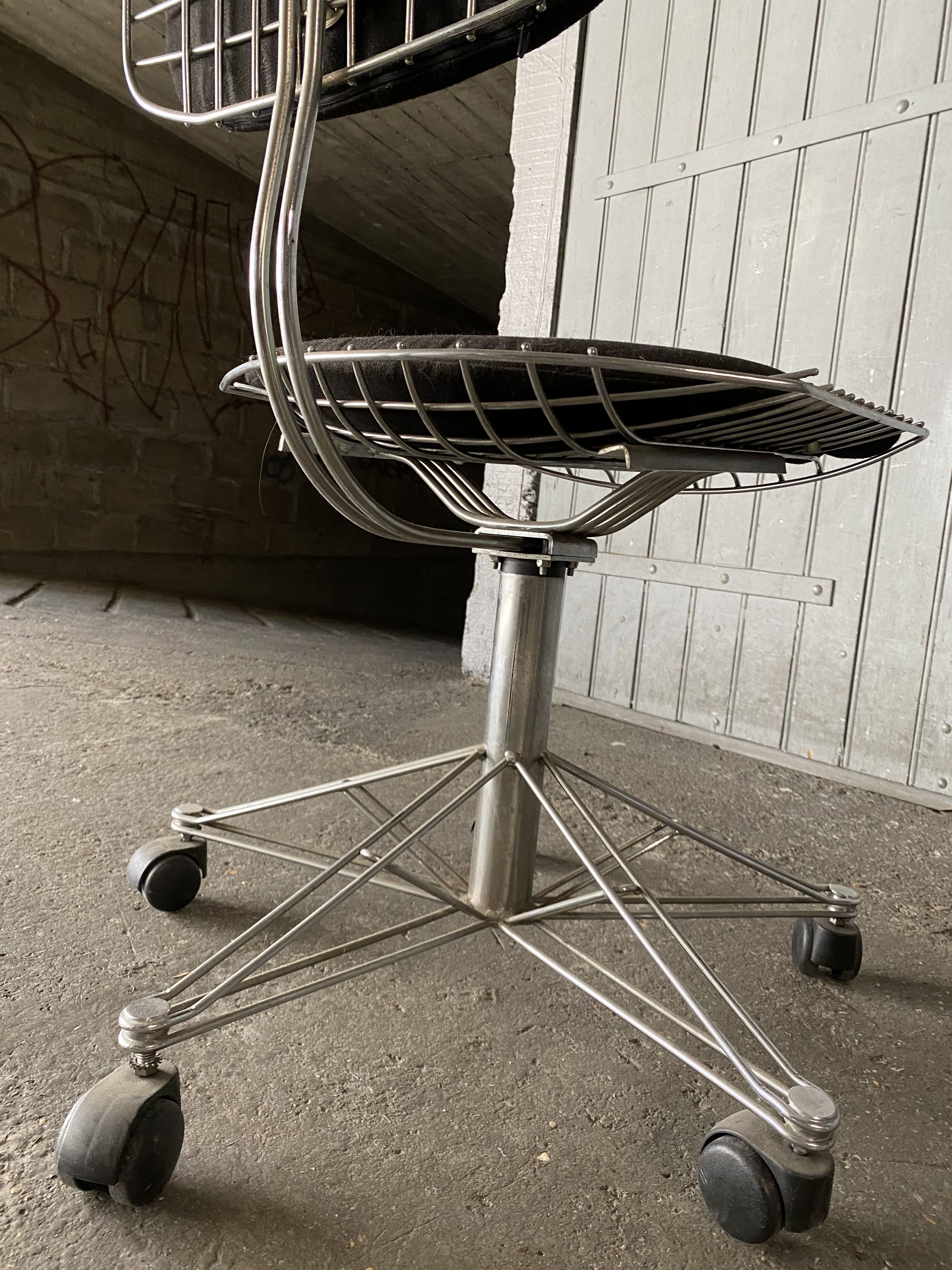 Office chair designed for the Centre Georges Pompidou by Michel Cadestin