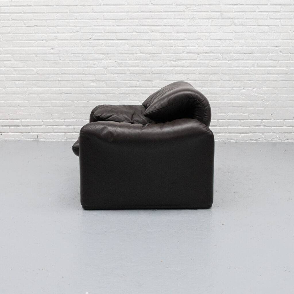 Fauteuil Cassina Maralunga années 1970