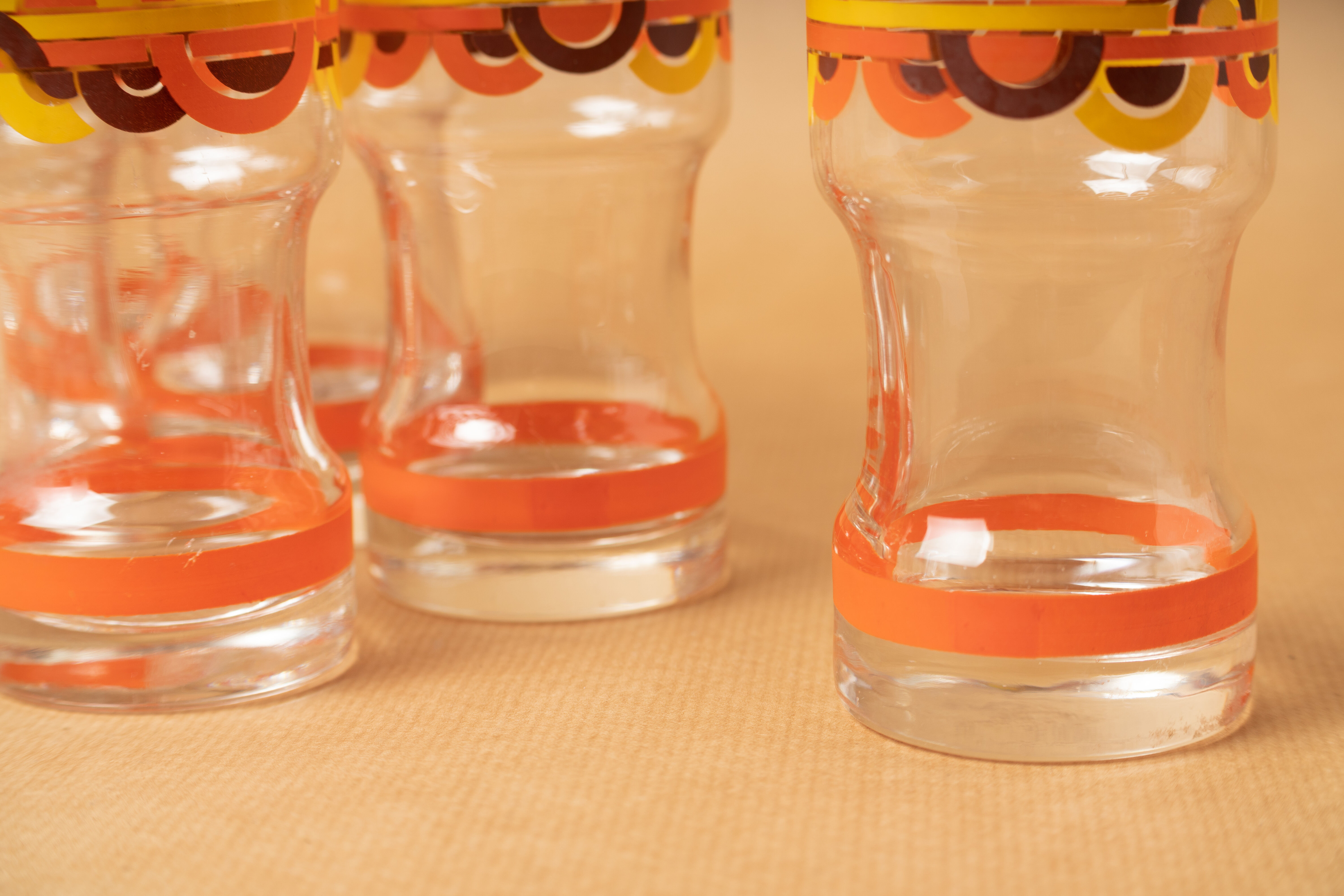 7 glasses orangeade orange pattern circles silkscreen prints vintage 1970