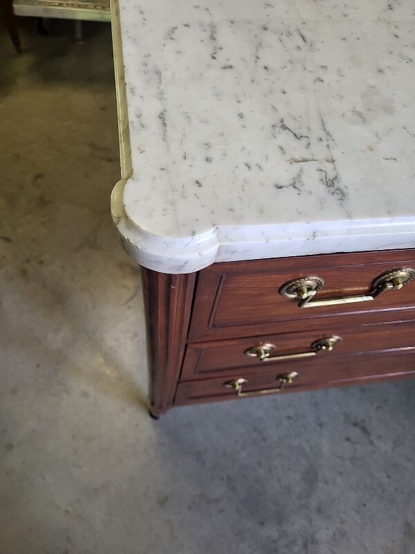 Chest of drawers Louis XVI in mahogany marble top of the XIXth century