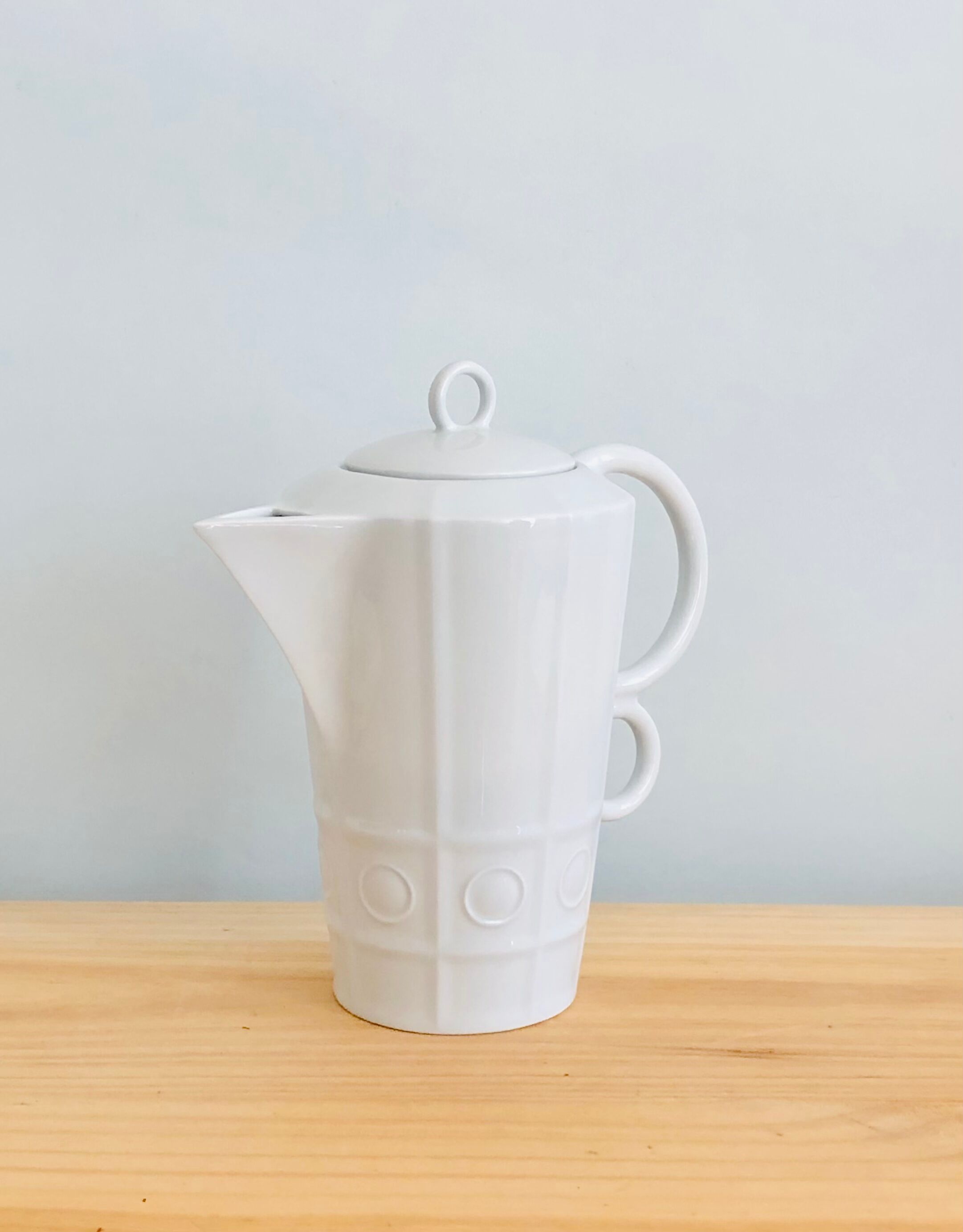 Verseuse Osmose en porcelaine Deshoulières, Limoges