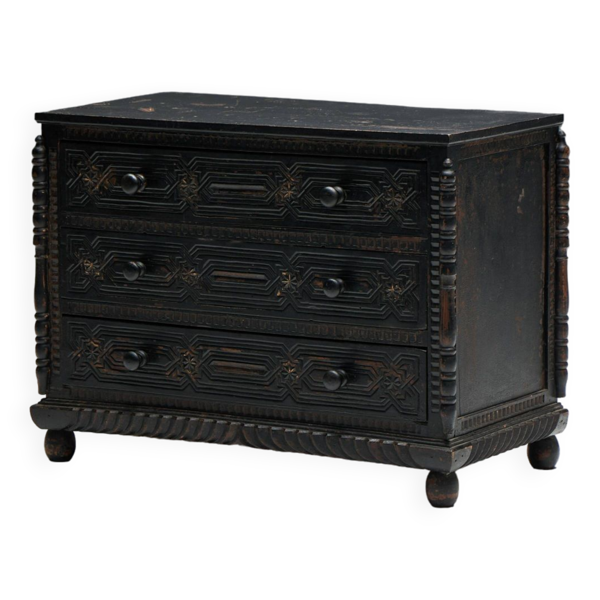 Commode à Tiroirs en Chêne Sculpté à la Main, France, 18ème Siècle