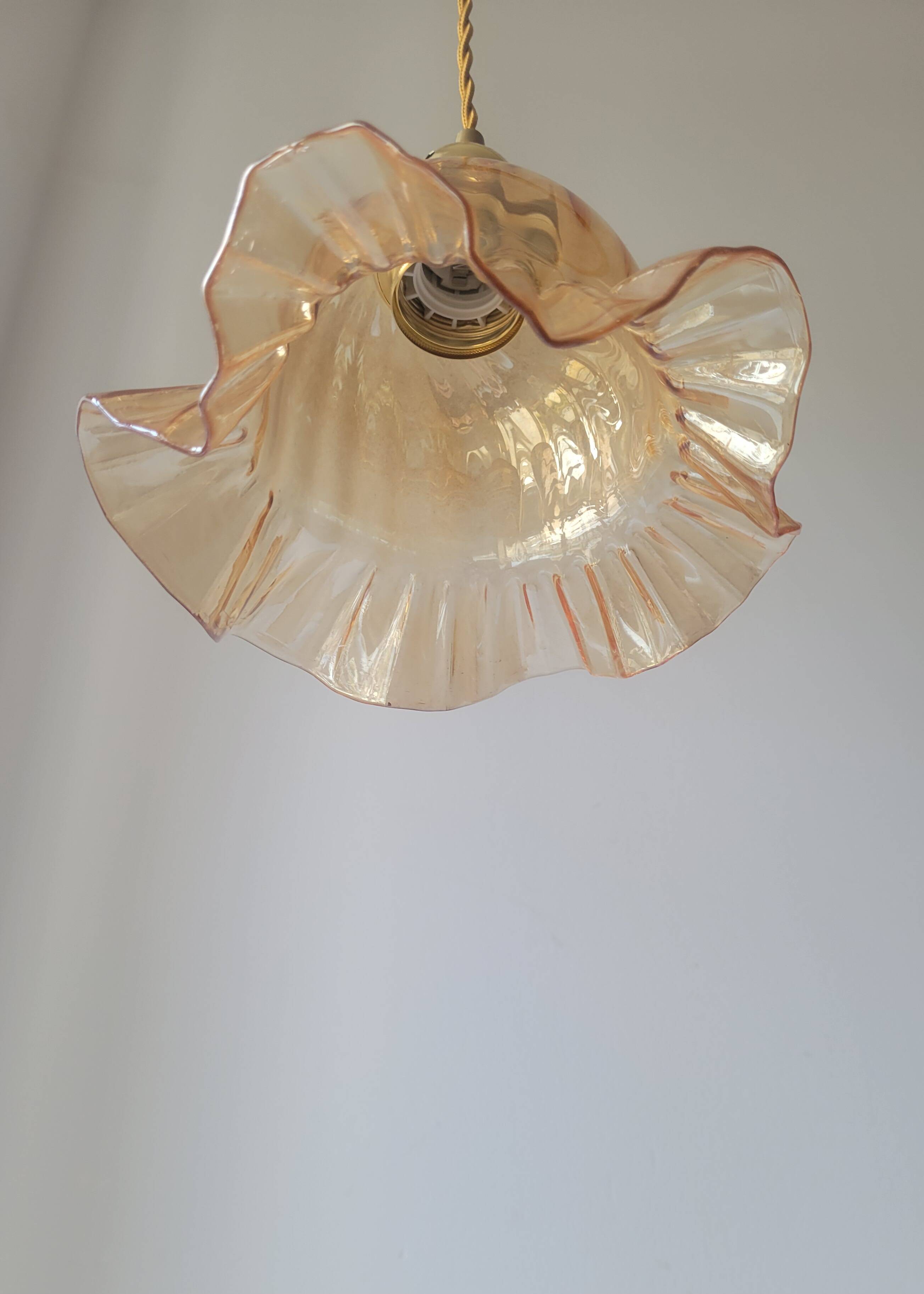 Amber glass pendant light