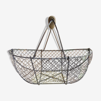 Vintage basket in metal and wood
