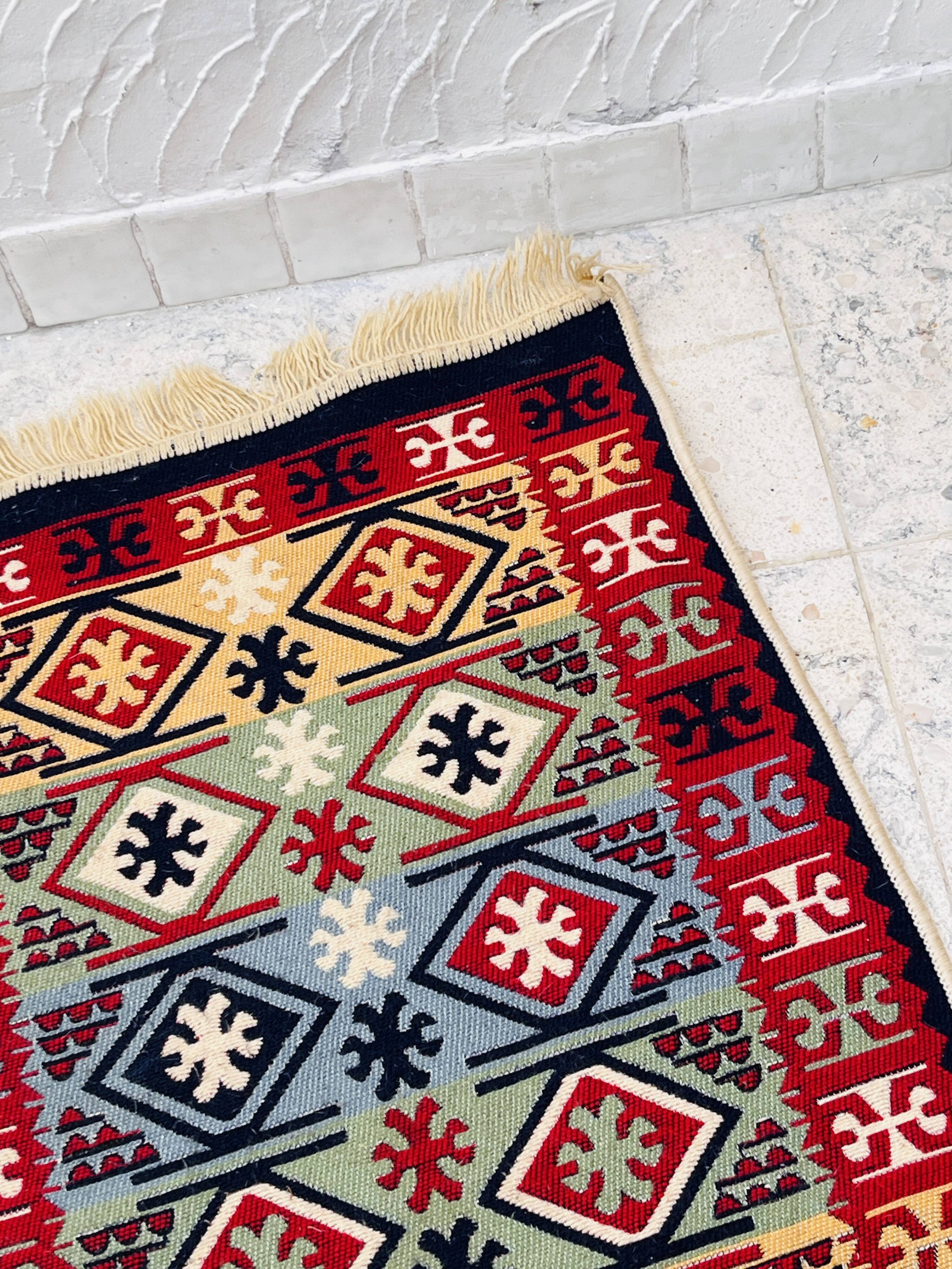 Reversible vintage rug