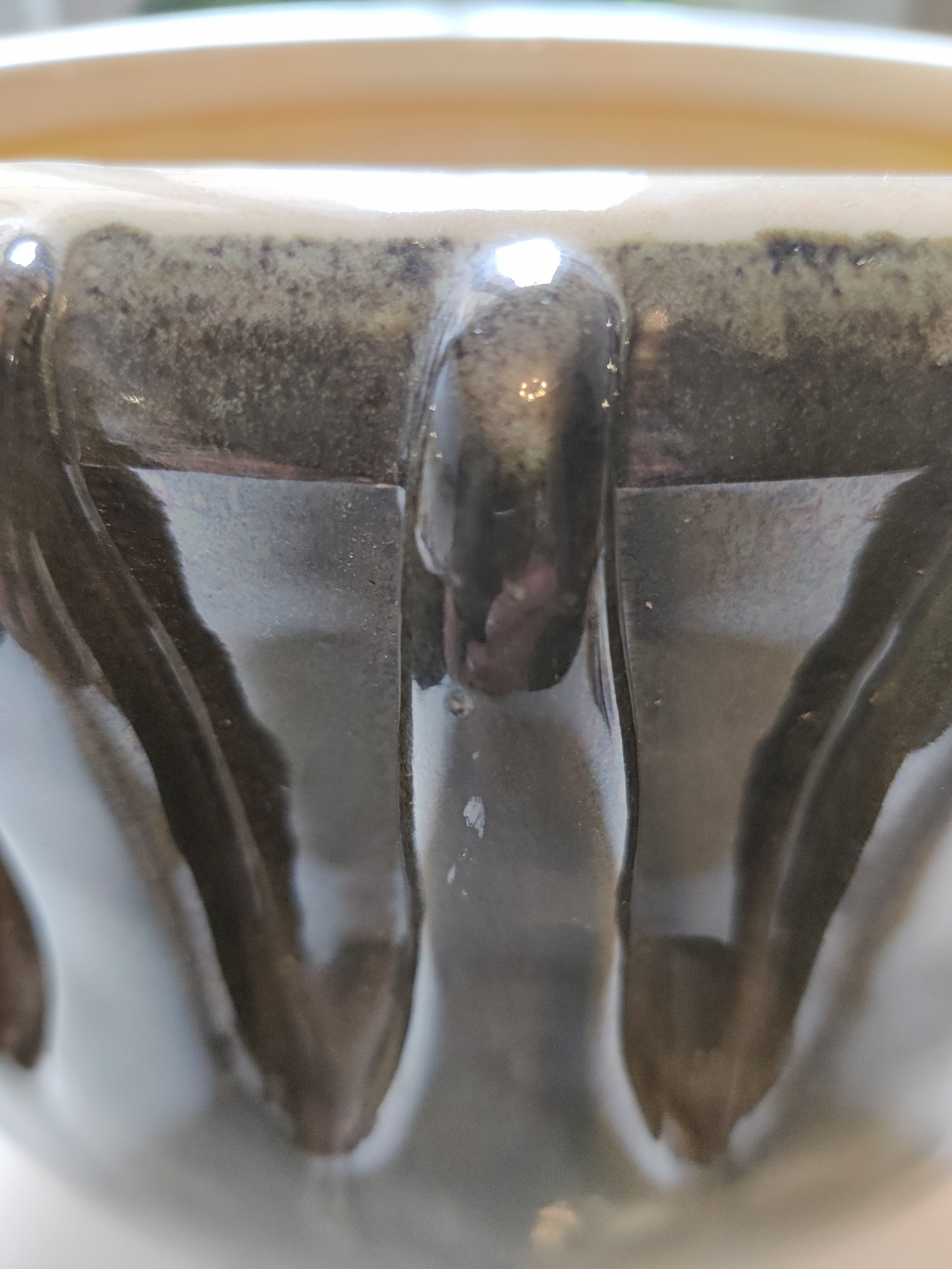 Large Accolay Ceramics Pot Cache