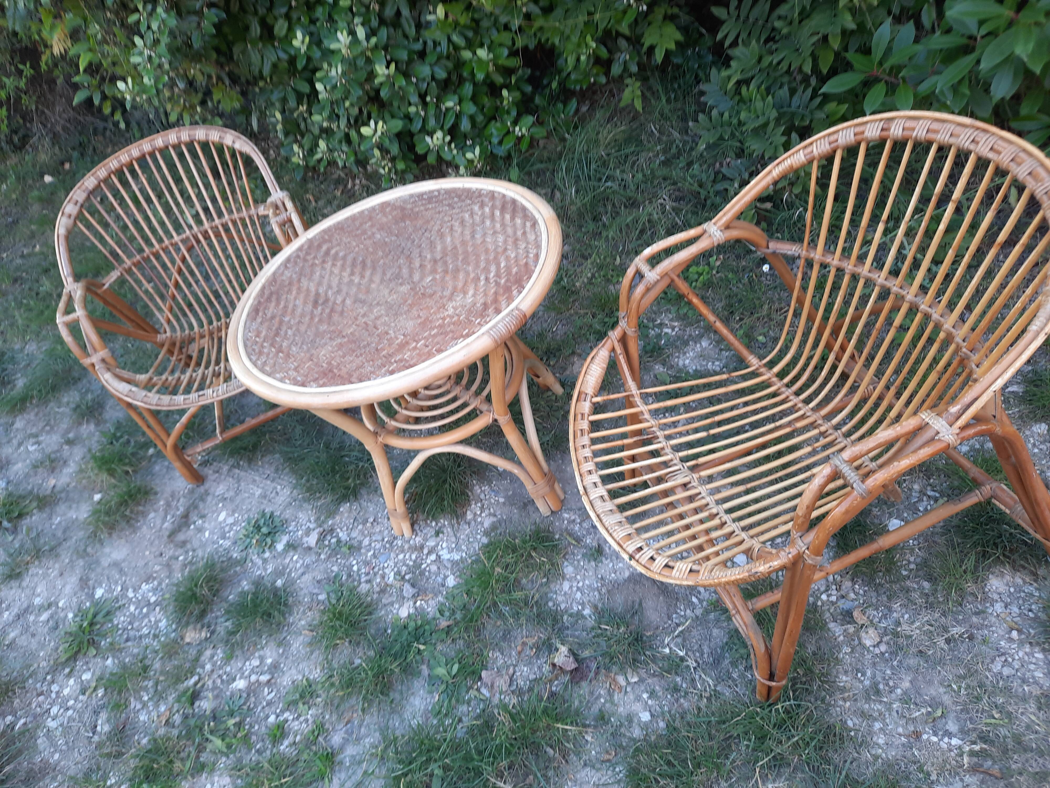 Rattan and bamboo living room