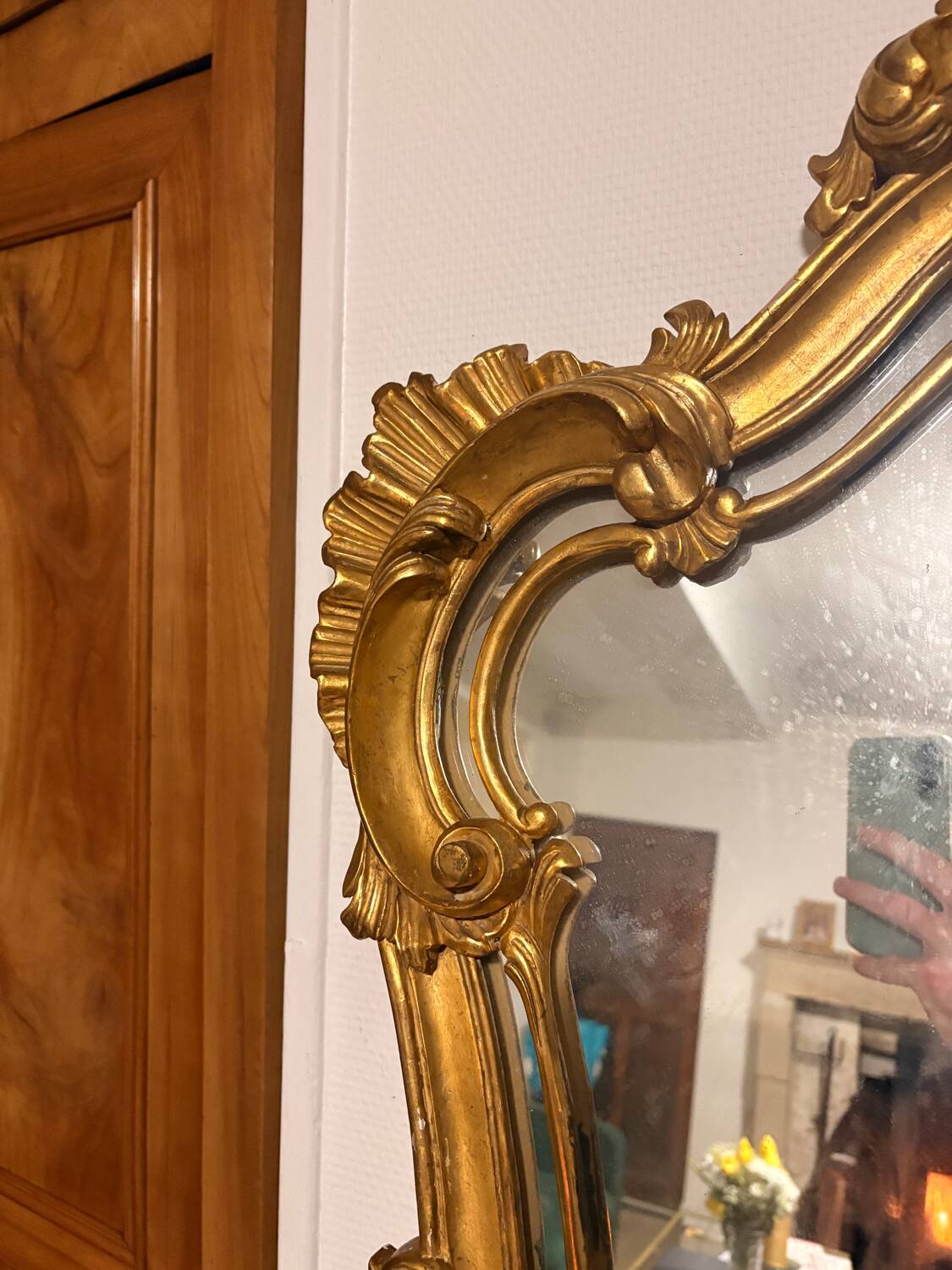 Antique Large Gilded Mirror in Wood Louis XVI Style with Quiver Pediment
