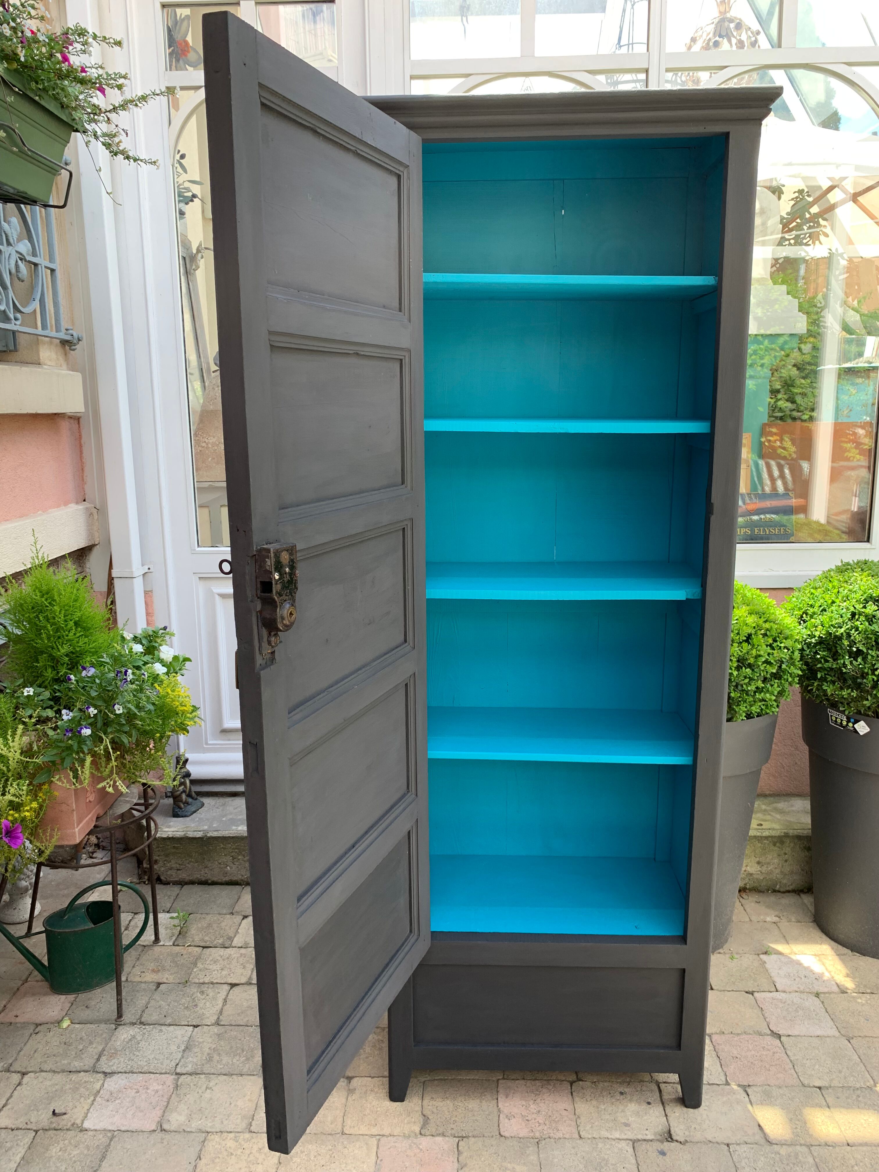 Parisian wardrobe cap 30 's