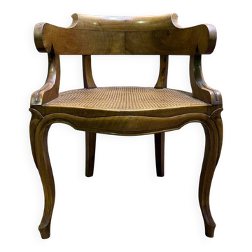 Fauteuil de bureau Louis Philippe en noyer et cannage