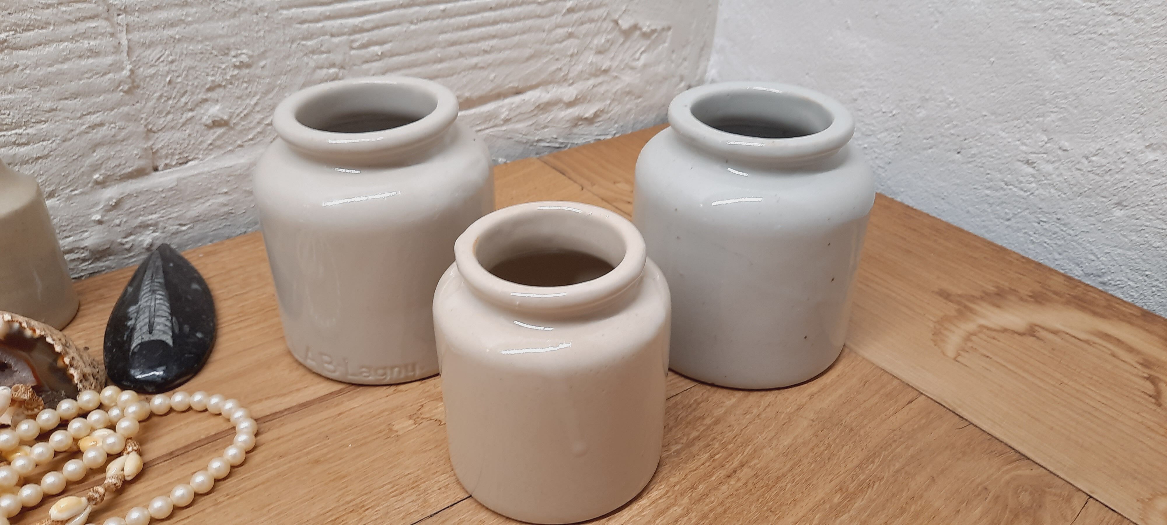Lot 3 old sandstone pots