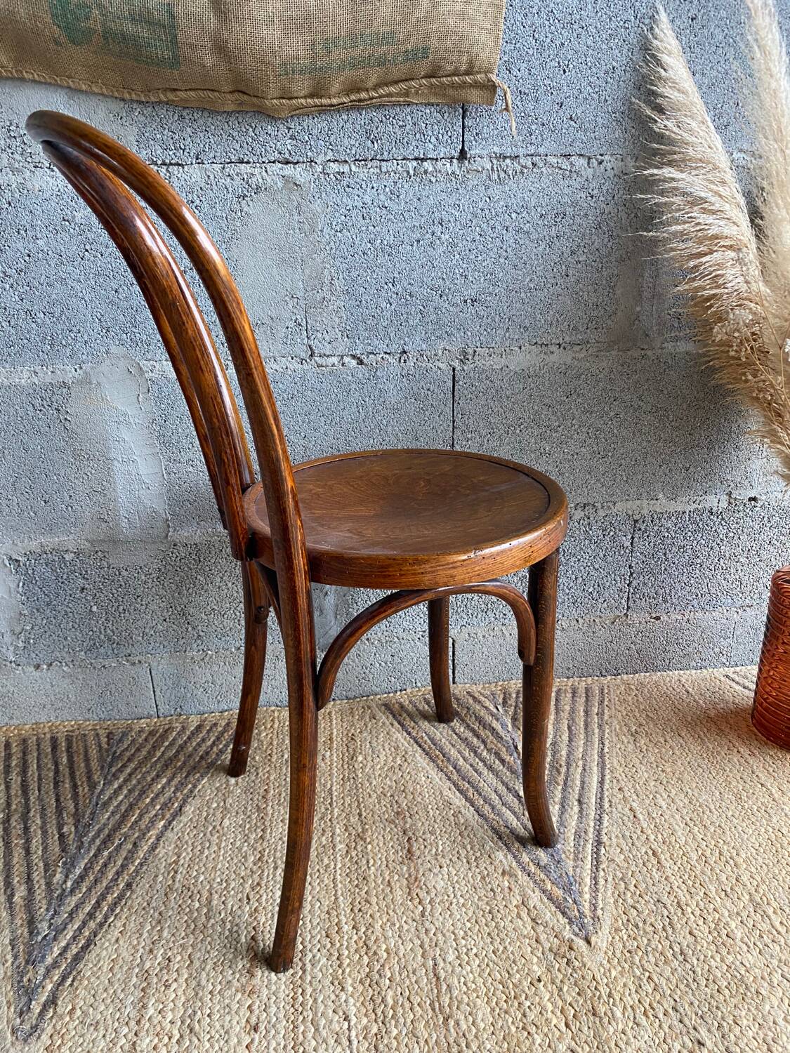 Mundus Vienna Austria curved wood bistro chair