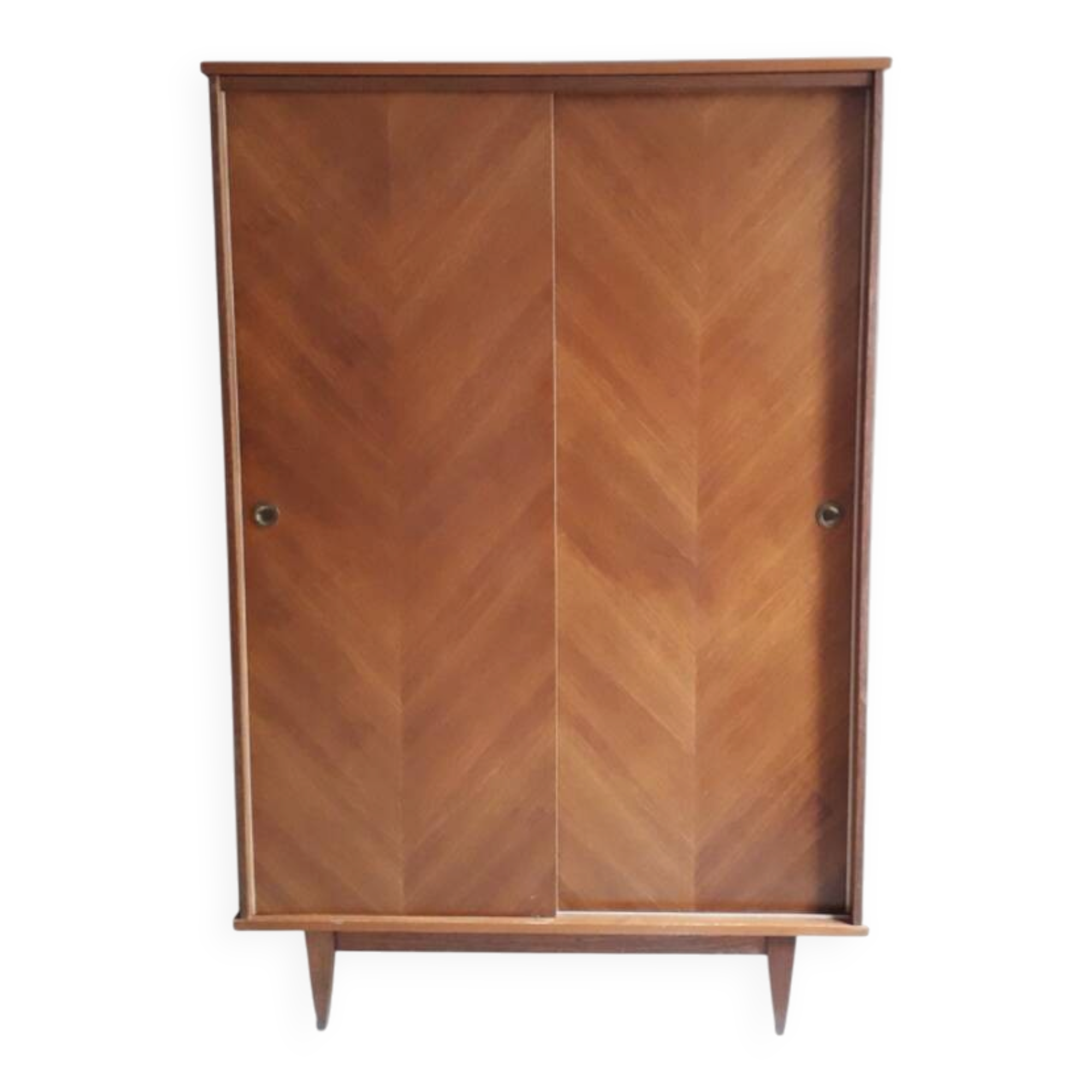 Armoire en bois vintage