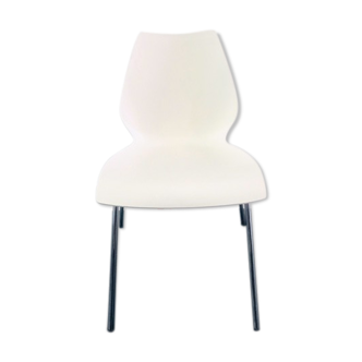 Chaise maui par Vico Magistretti édition Kartell