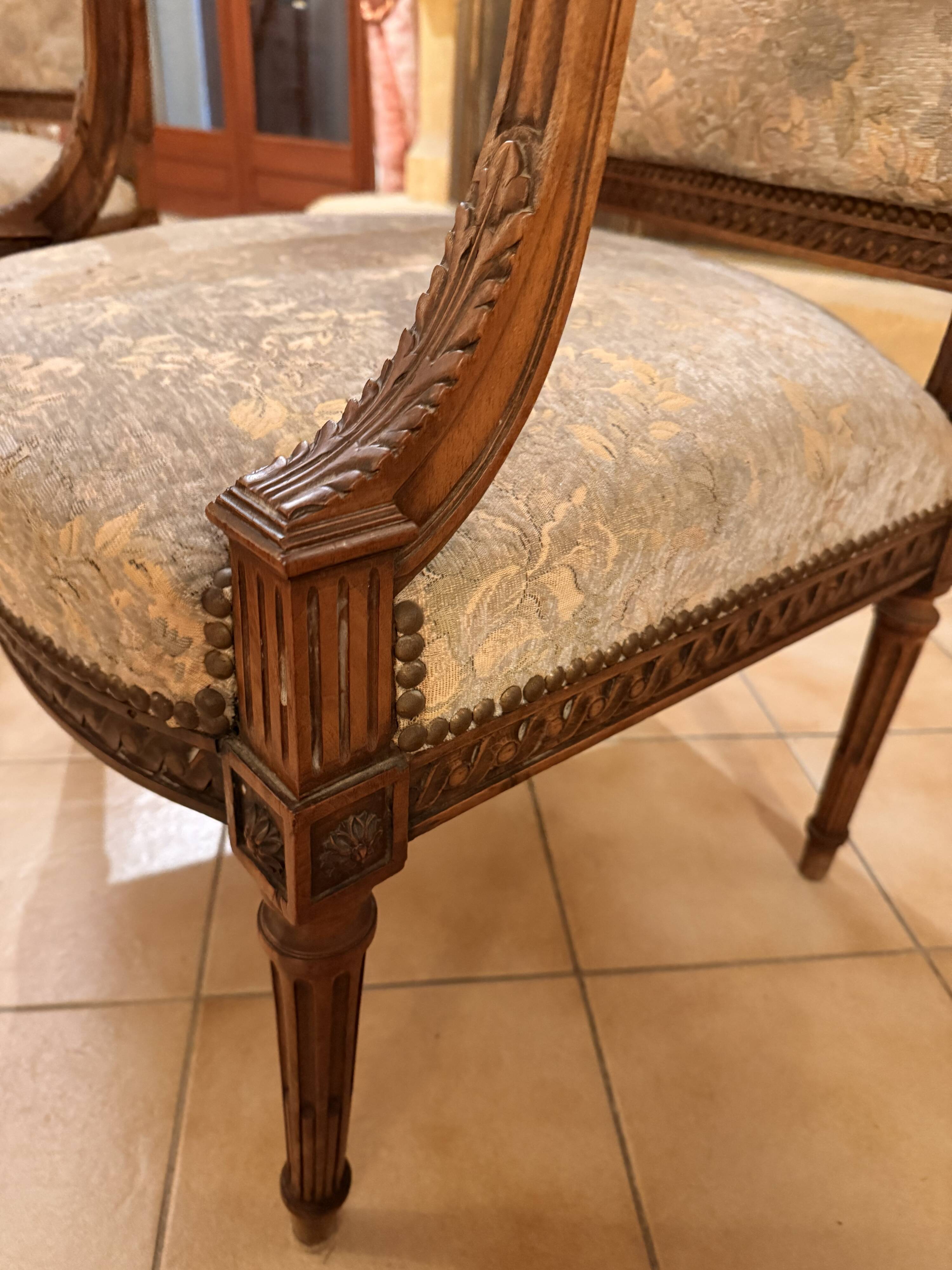 Louis XVI salon style