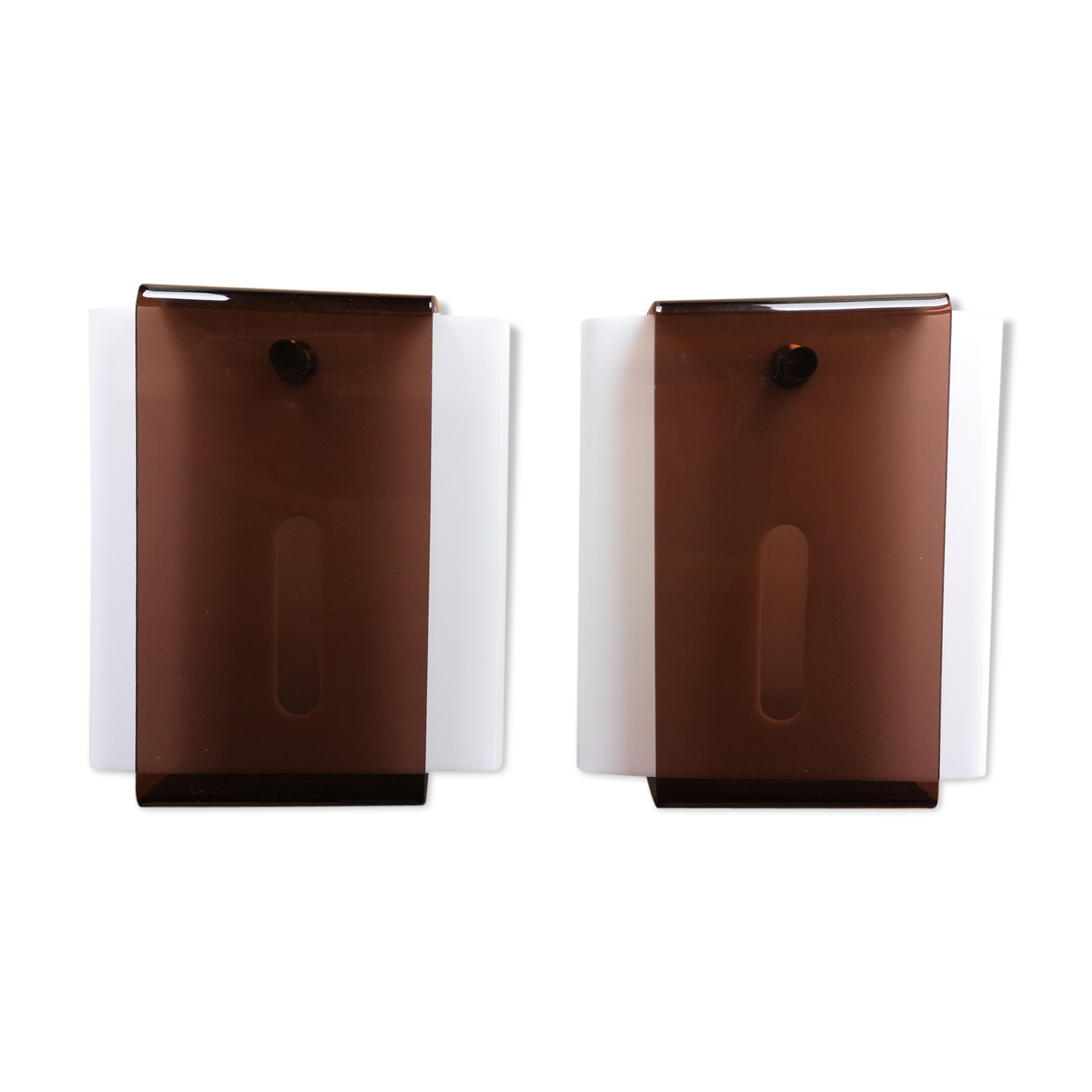 Lot of two Plexiglas 1970s wall light