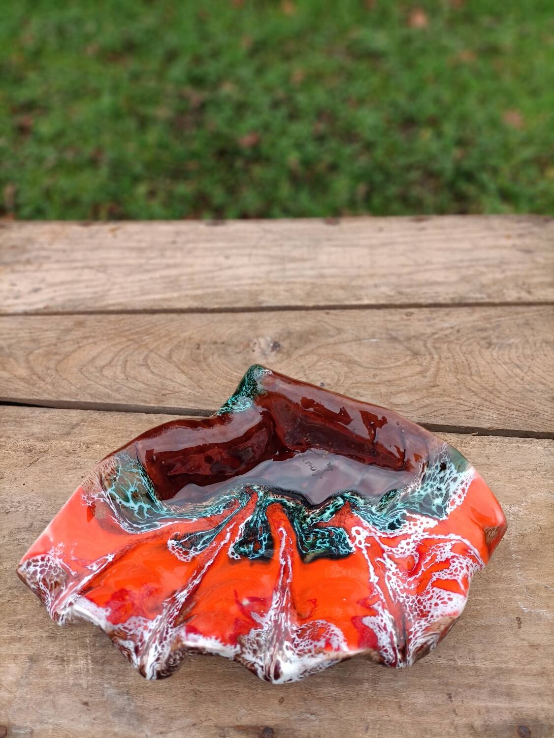 Retro ceramic ashtray