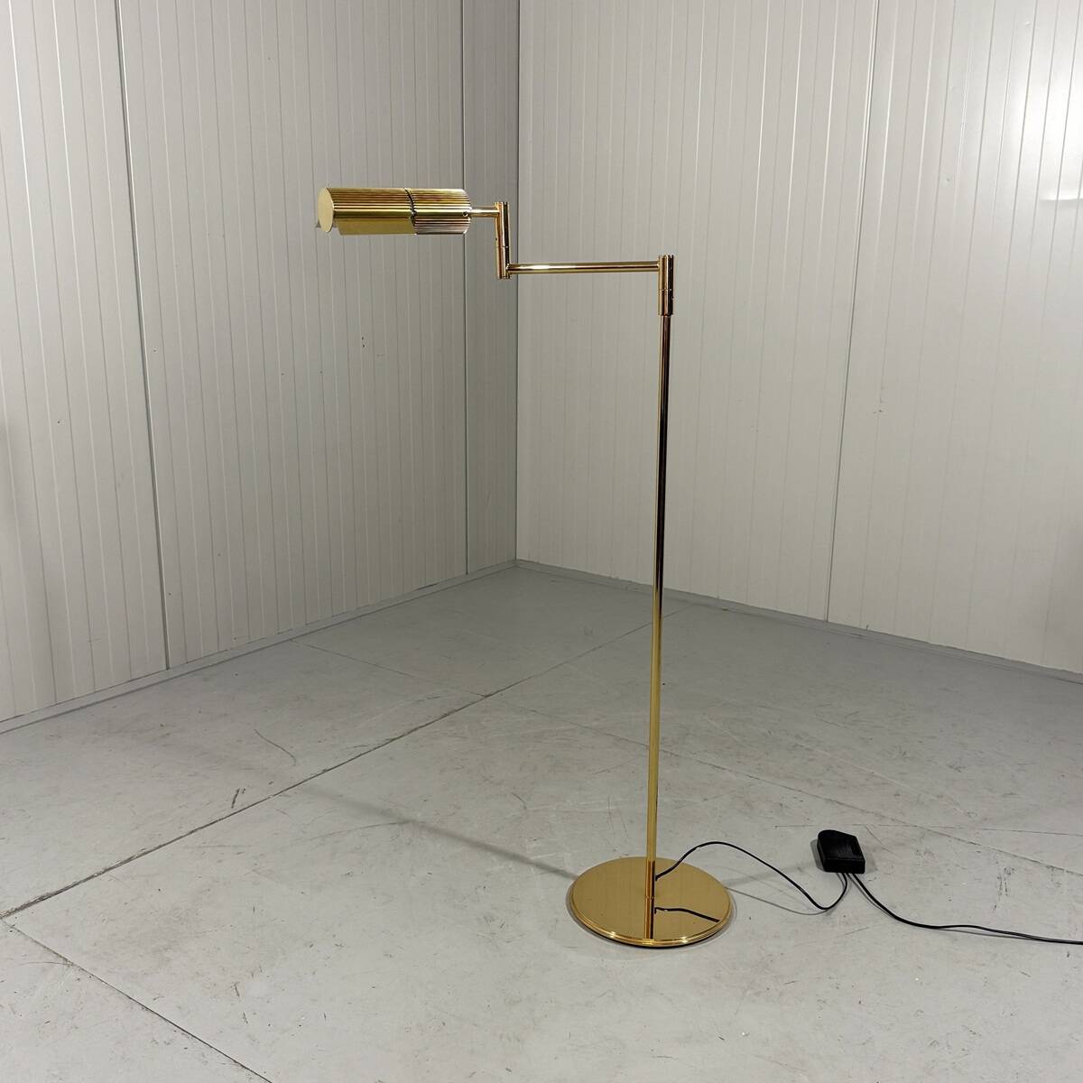 Viktor Frauenknecht brass Haloprofil 878HR floor lamp Swiss Lamps
