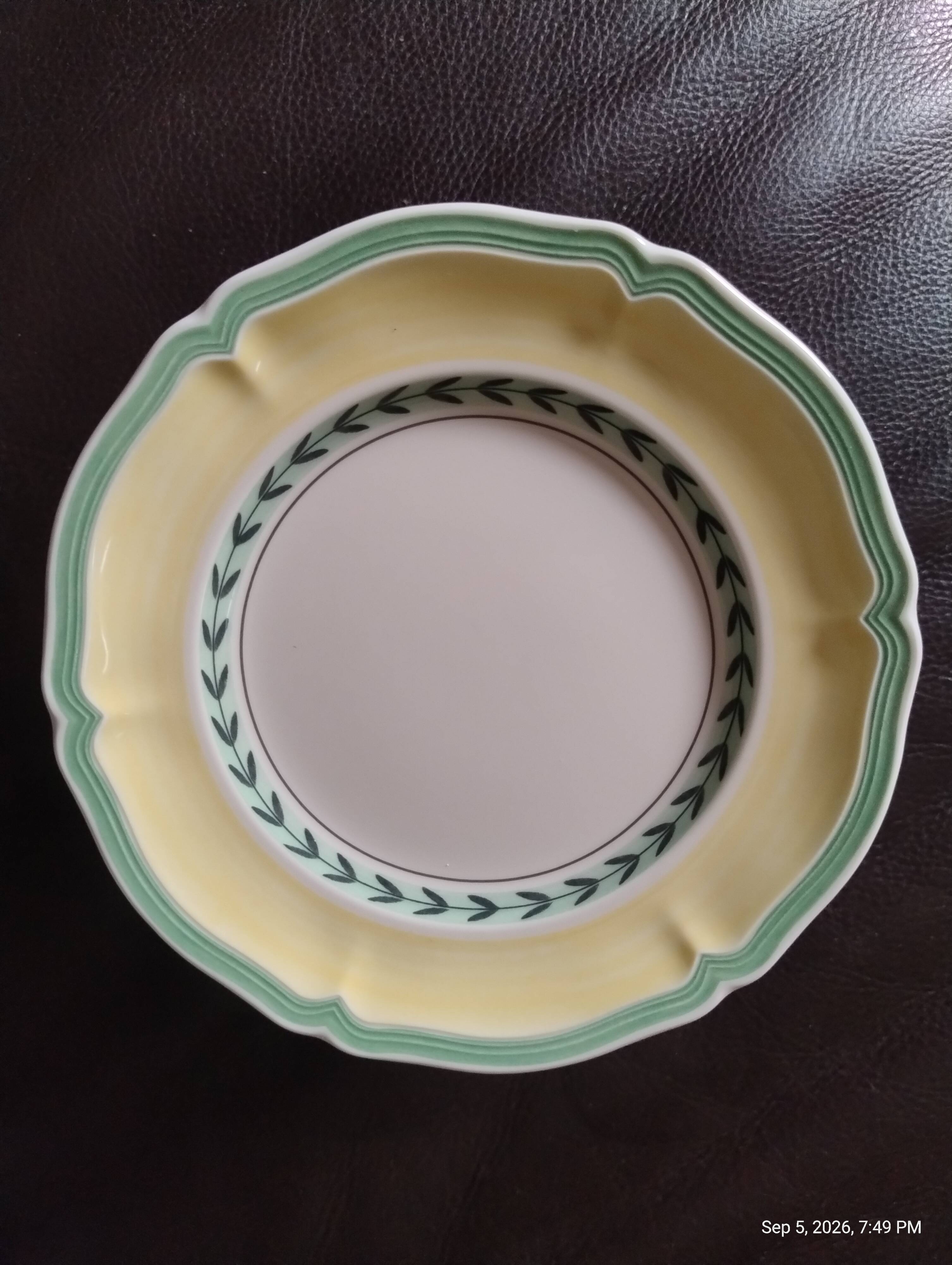 12 assiettes à dessert Villeroy et Boch