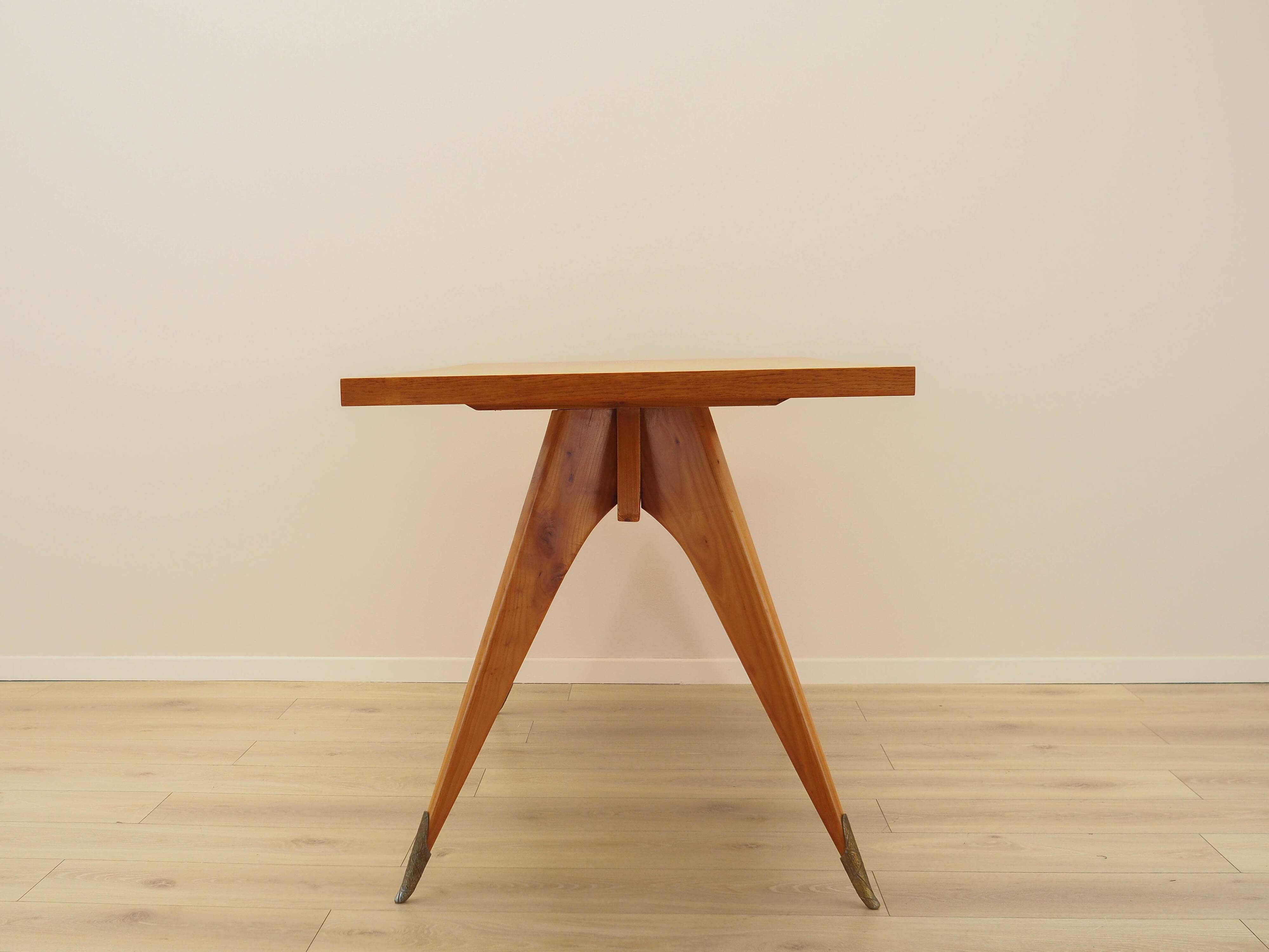 Oak desk, Italian design, 1970s, manufactured in Italy