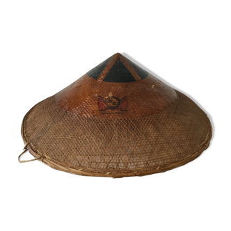 Chapeau asiatique ancien