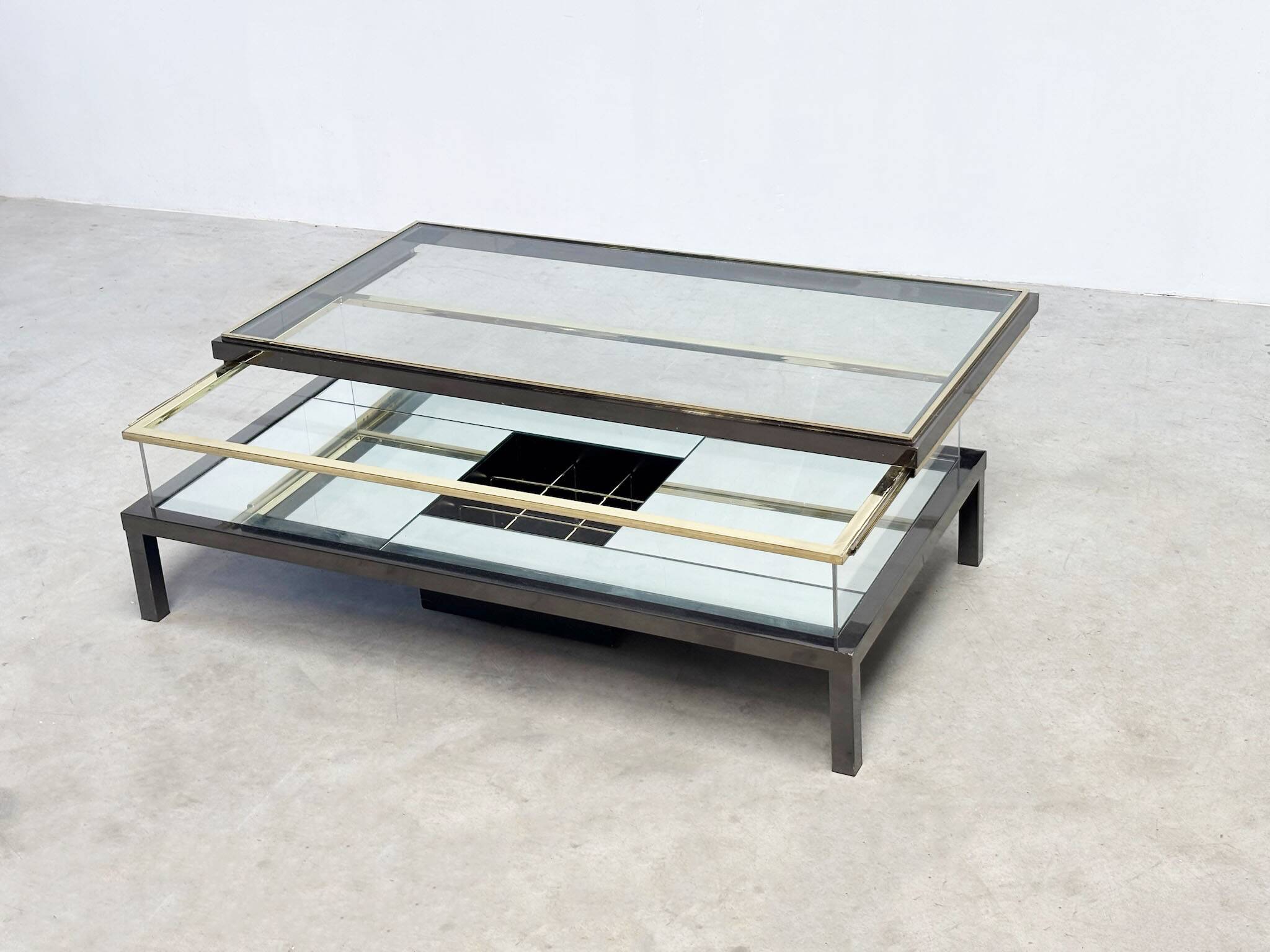Rare Maison Jansen (attr.) sliding coffee table with bottle holder