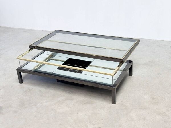 Table basse coulissante avec porte-bouteille attribuée à Maison Jansen