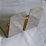 Pair of bookends, tennis racket.
