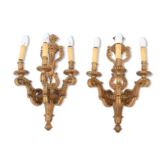 Pair of gilded wooden wall lamps