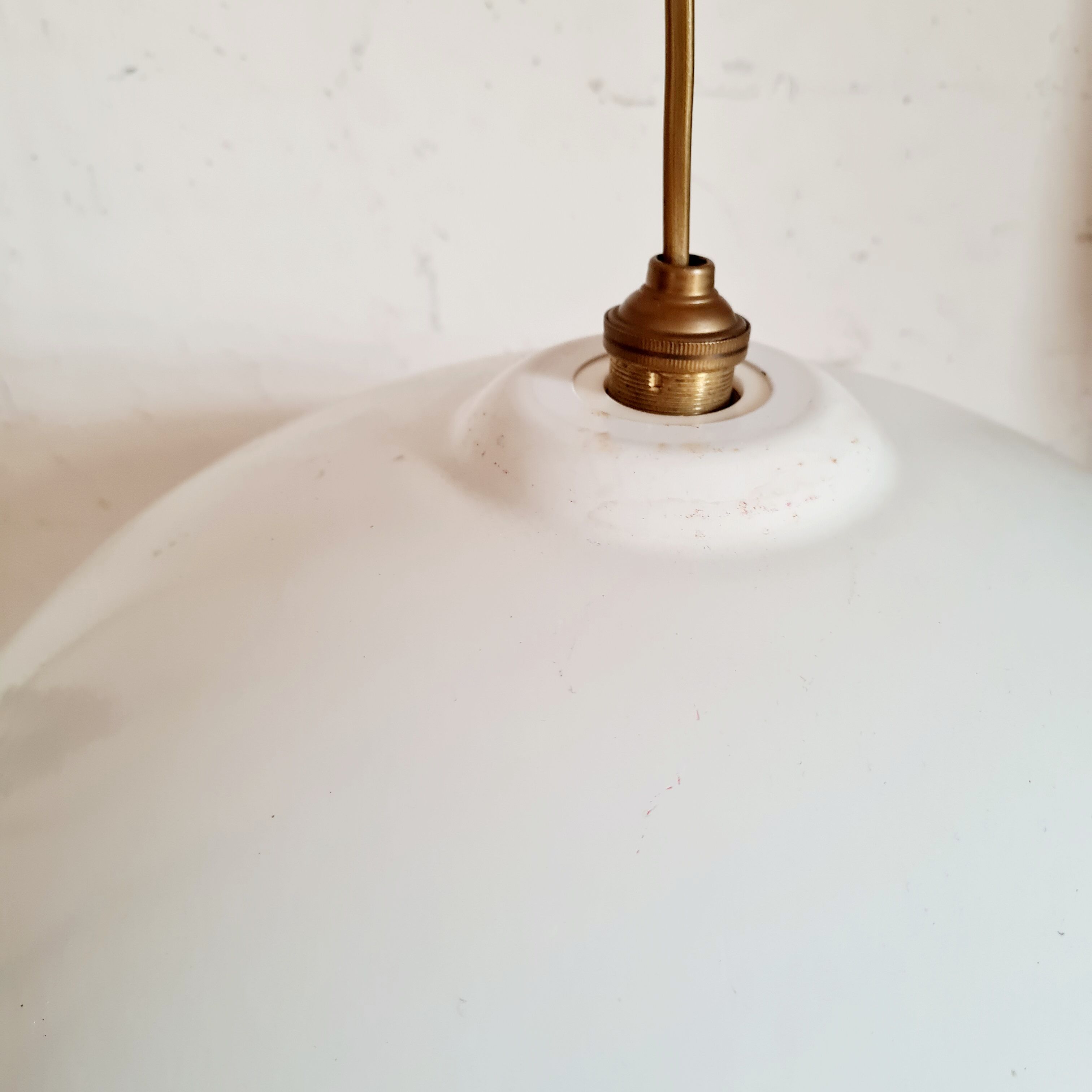 White metal suspension 70s