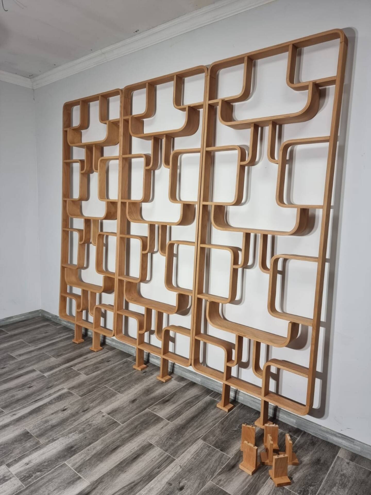 3 screens by Ludvik Volak for Drevopodnik Holesov, 1950s