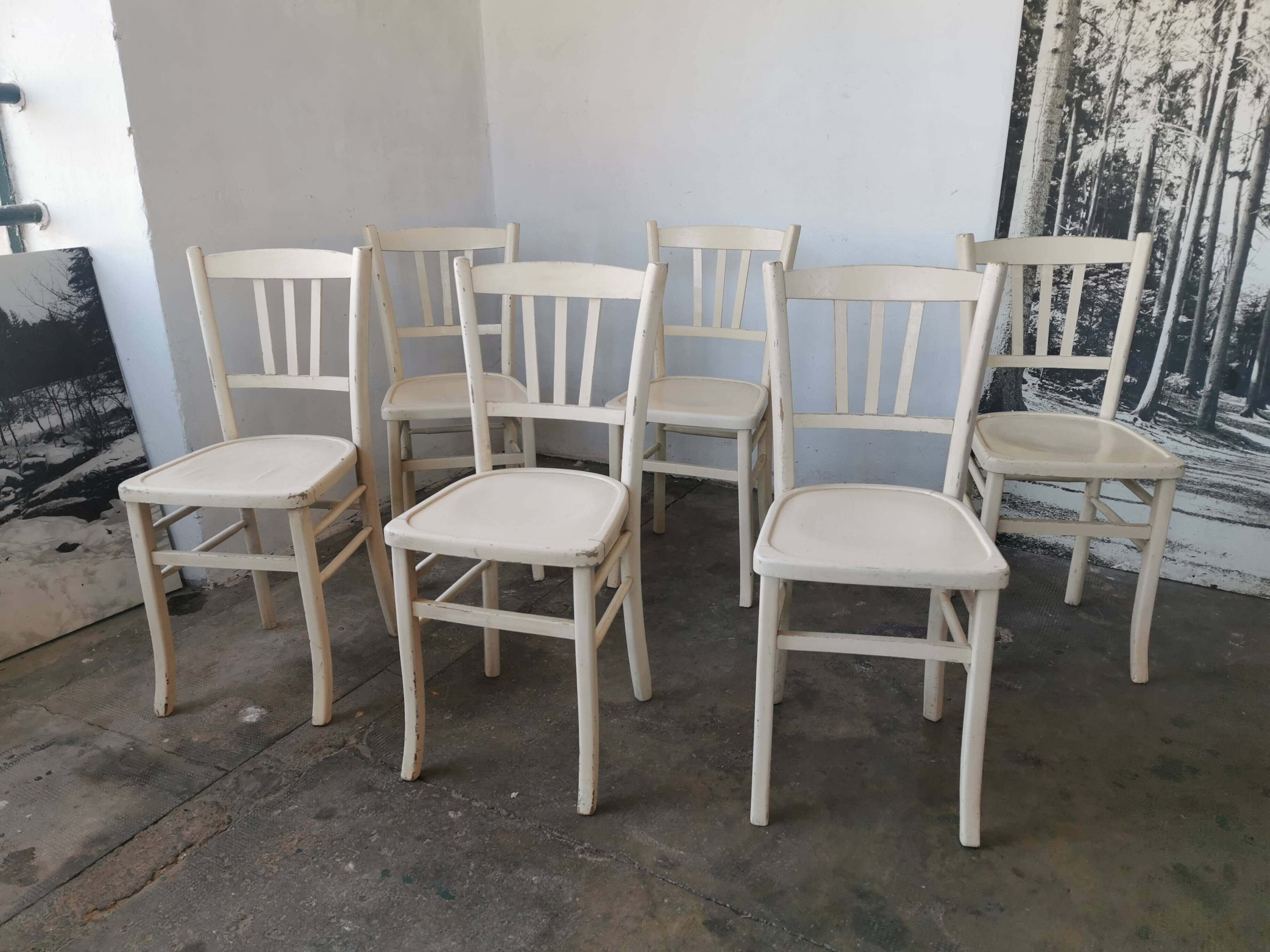Set de 6 chaises bistrot vintages blanches