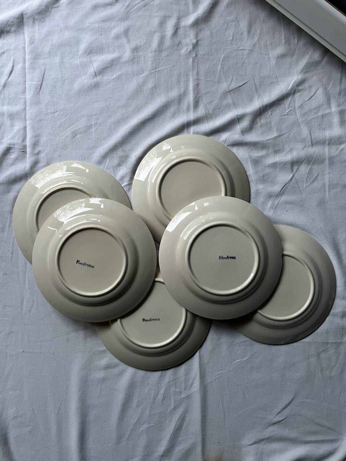 Assiettes Terre de Fer Longchamp