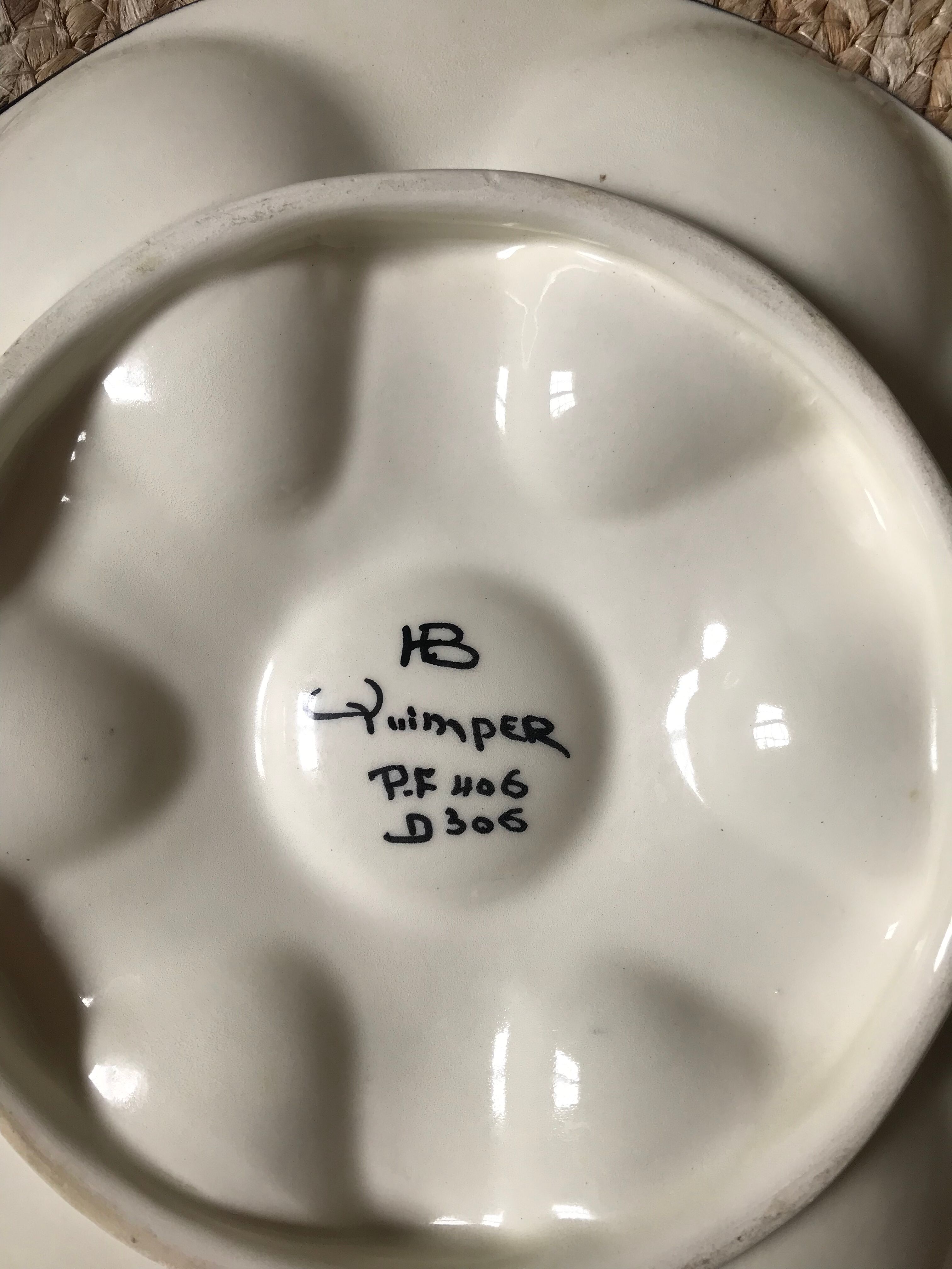 Henriot Quimper oyster plate