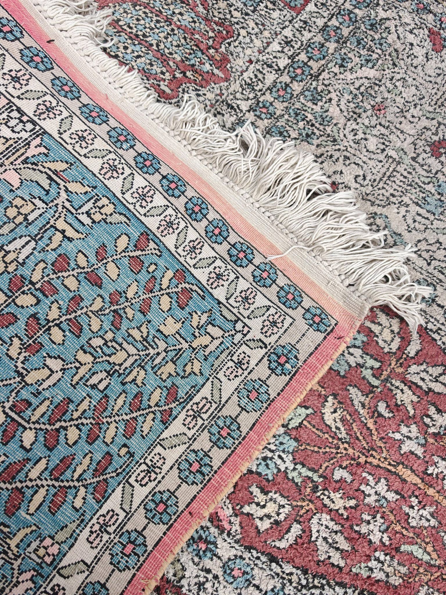 XXL vintage carpet in Kashmir silk Garden of Paradise