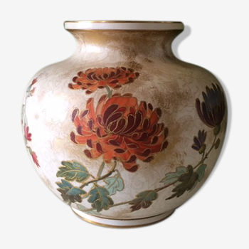 Vase arts - crafts