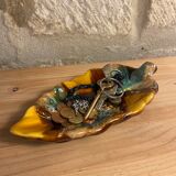 Vallauris dish in the shape of a small oak leaf