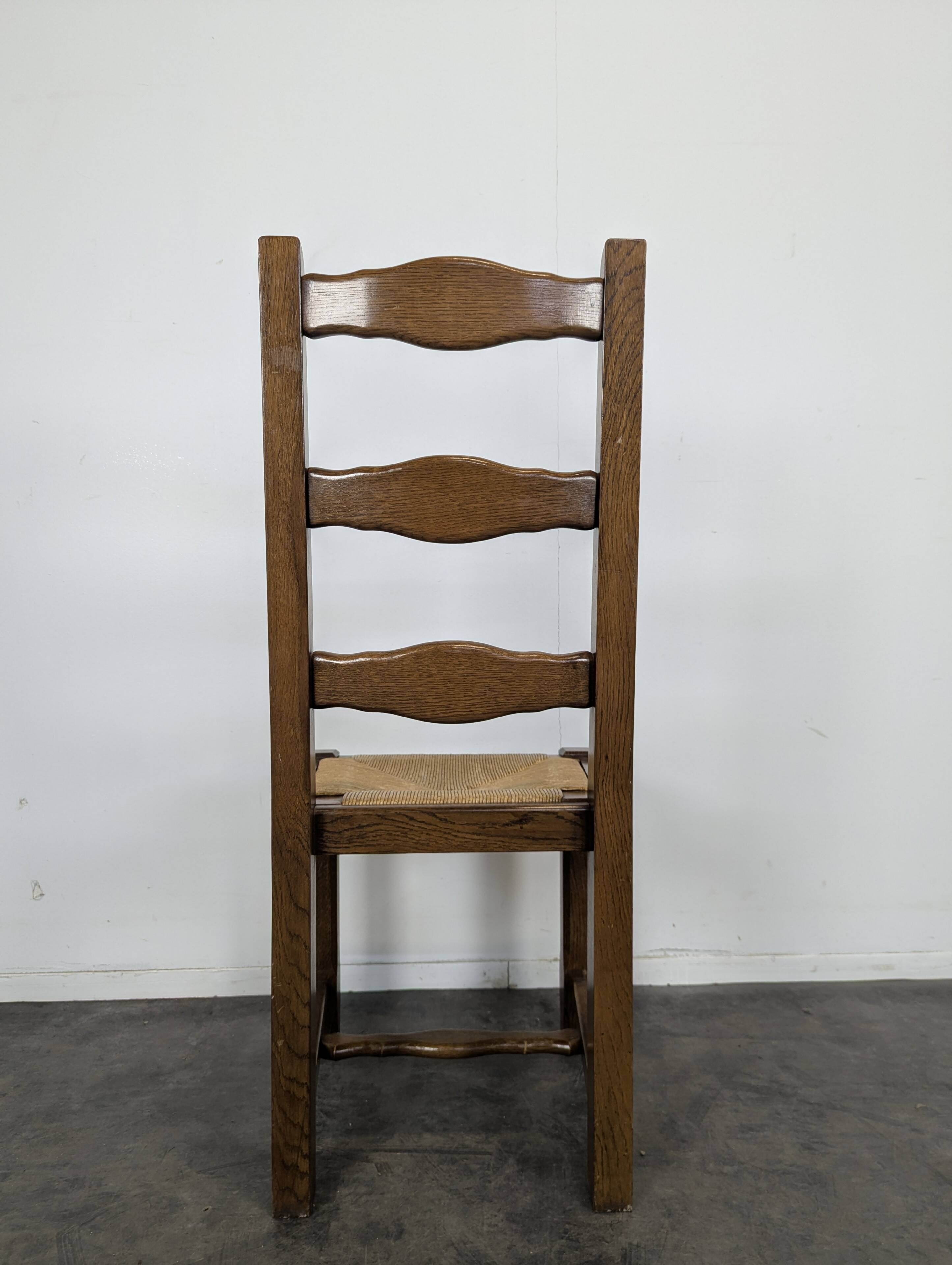 Set of 6 rustic oak straw chairs