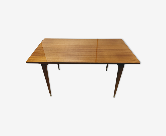 Table en bois vintage / pieds fuseaux